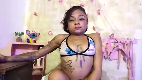 Lauren online show from January 14, 4:15 am