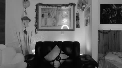 Lauren online show from December 17, 1:07 am