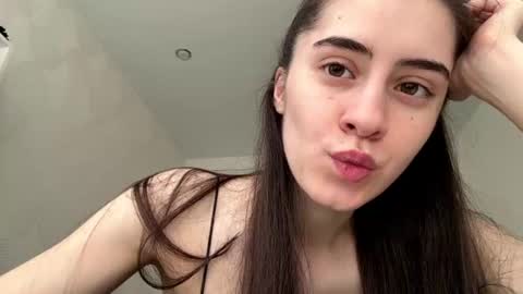 laurenadupuy online show from August 1, 1:24 pm