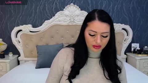 Laura online show from February 12, 8:49 am