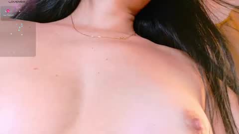 laurenn_smitth online show from April 29, 12:52 pm