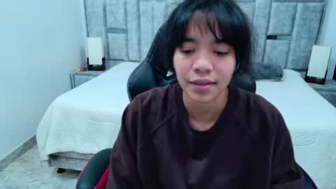 laurent online show from July 17, 10:52 am