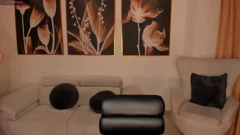 Lau  online show from October 15, 4:26 am