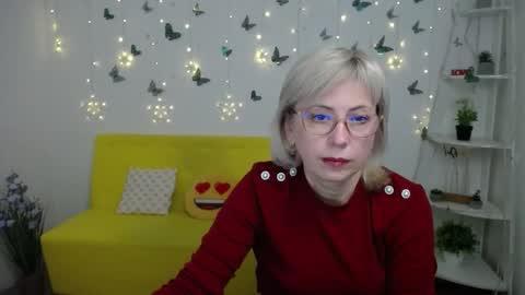 Lauren online show from February 22, 6:53 pm