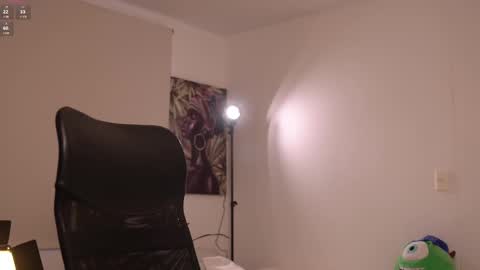 laurita_4 online show from February 19, 1:17 pm