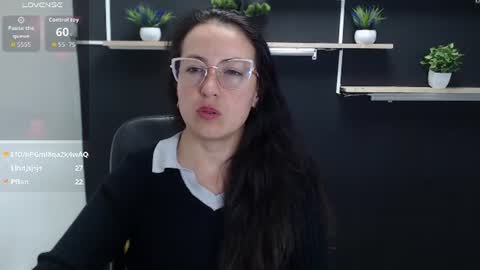 Laury  online show from July 11, 10:10 pm