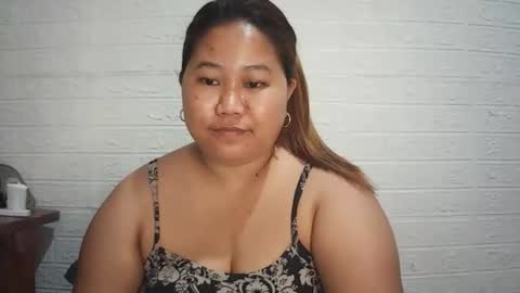 lavalyn214 online show from May 12, 5:52 pm