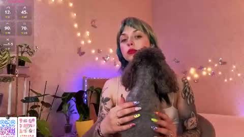Melissa online show from June 22, 7:11 pm