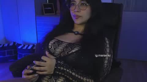 Mara online show from June 11, 1:38 am