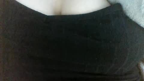 layannalea online show from August 2, 3:53 am