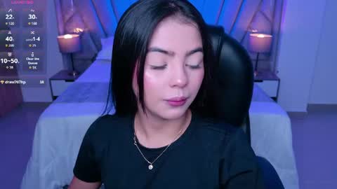 Layla Breezee online show from June 13, 11:18 am
