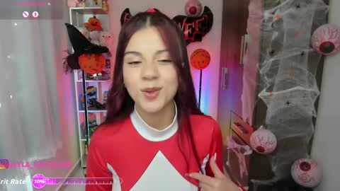 Snapshot of layla_castilloo chatting on October 15, 2:52 pm Layla online show from October 15, 2:52 pm