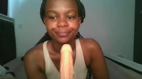 layla_cutiee online show from March 2, 5:08 am