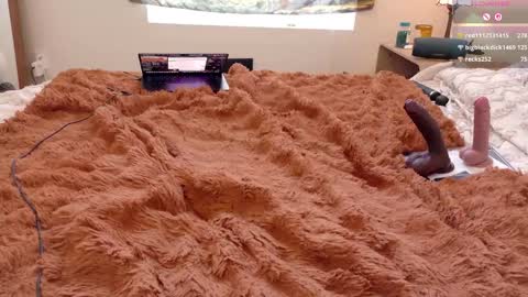 Layla online show from March 13, 9:27 pm