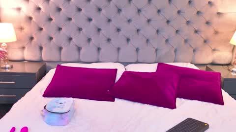 Lau online show from December 16, 8:04 pm