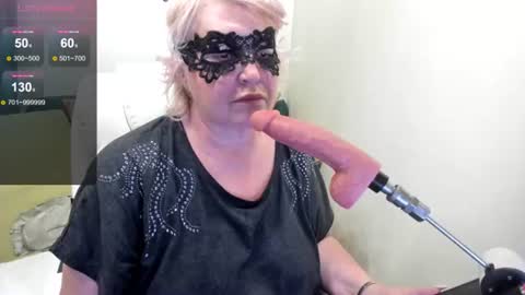 laylalaylamilf online show from June 21, 5:28 pm