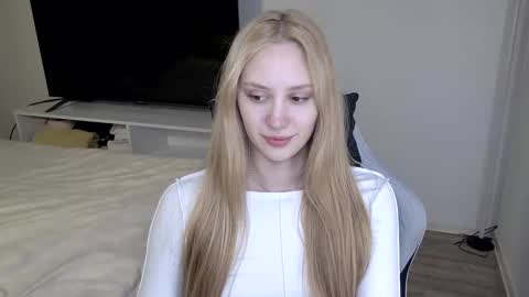 LaylaPretty001 online show from March 1, 12:16 pm
