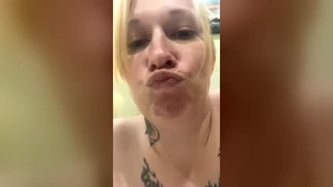 laylarose8888 online show from June 23, 9:02 pm