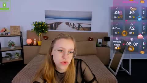 layriantavee online show from February 18, 6:59 am