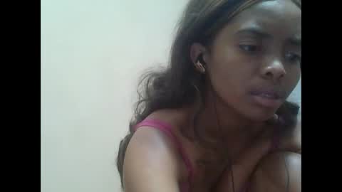 Snapshot of lea96546 chatting on October 4, 2:39 am lea96546 online show from October 4, 2:39 am