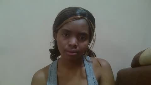 Snapshot of lea96546 chatting on October 10, 8:08 am lea96546 online show from October 10, 8:08 am