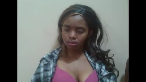 Snapshot of lea96546 chatting on October 5, 6:18 am lea96546 online show from October 5, 6:18 am