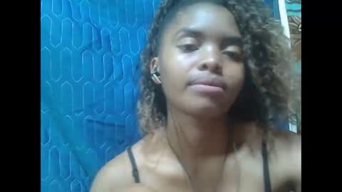 Snapshot of lea96546 chatting on September 15, 6:54 am lea96546 online show from September 15, 6:54 am