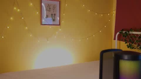Snapshot of lea_belle_ chatting on September 9, 4:40 pm Lea online show from September 9, 4:40 pm