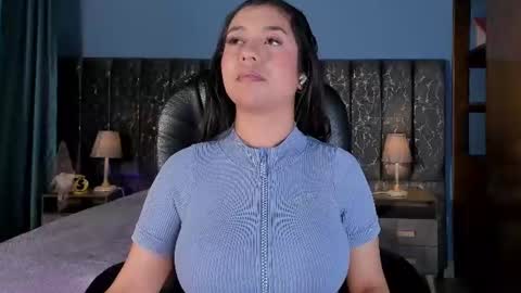 Lea Velle online show from June 12, 3:36 am