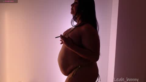 Leah online show from June 29, 5:47 am