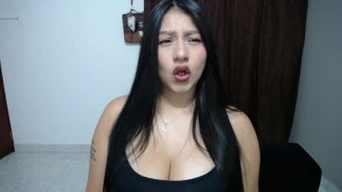 leah_cyrus online show from May 12, 7:20 pm