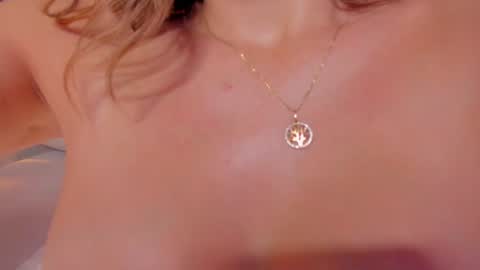 Leah  Greyy online show from July 22, 11:44 am