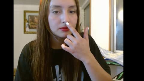 leah_moon11 online show from December 21, 3:55 am