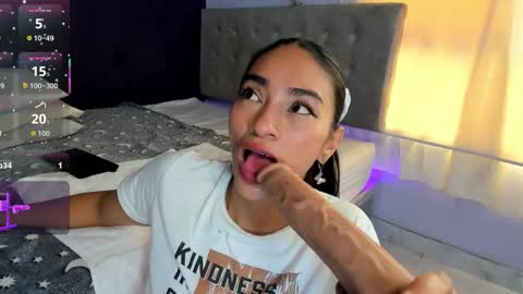 Hey Im Lea online show from December 4, 6:08 pm