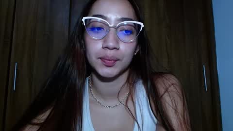 leanaalhub online show from February 20, 4:28 am