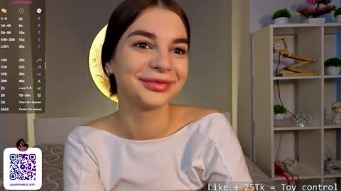 Sophie online show from January 15, 6:19 am