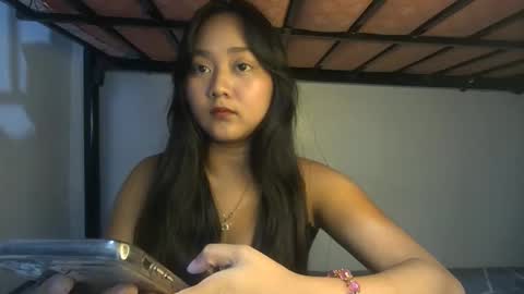 leane online show from April 29, 5:30 pm