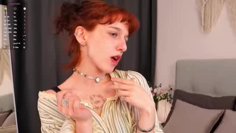 leelooyolo online show from March 6, 4:02 pm