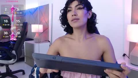 Leet  online show from February 23, 12:20 pm