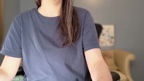 Leia Swift online show from March 15, 1:57 pm