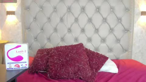 LEIGH ANGELS online show from February 17, 10:27 pm