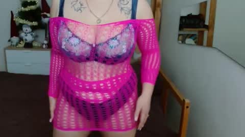 Leila online show from February 17, 9:24 am