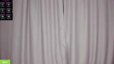 leiladream online show from September 29, 5:01 am