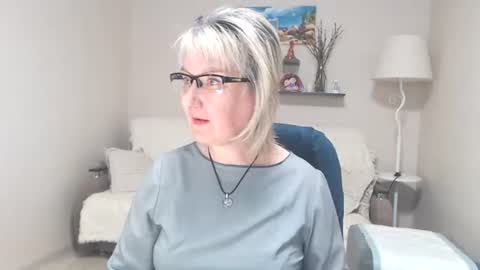 Leila Kinky online show from June 30, 11:42 am