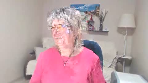 Leila Kinky online show from July 7, 6:47 am