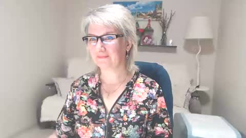 Leila Kinky online show from June 23, 4:10 am