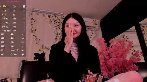 Snapshot of lein_bone chatting on October 5, 9:09 pm Lein online show from October 5, 9:09 pm