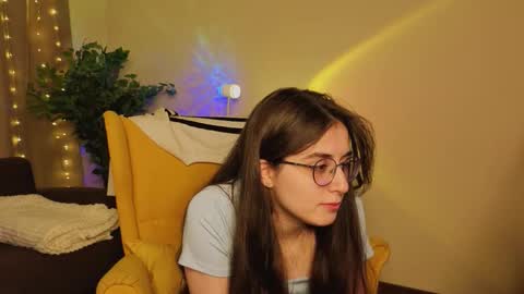 Snapshot of lekishaoderkirk chatting on October 2, 5:40 pm Luna online show from October 2, 5:40 pm