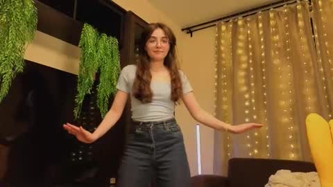 Snapshot of lekishaoderkirk chatting on October 1, 4:12 pm Luna online show from October 1, 4:12 pm