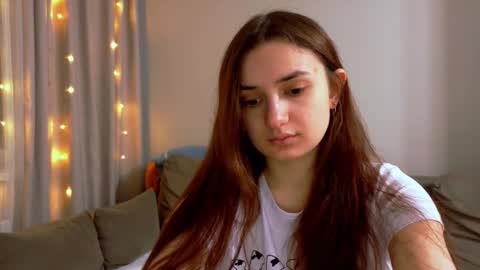 Lelia online show from January 12, 3:06 pm